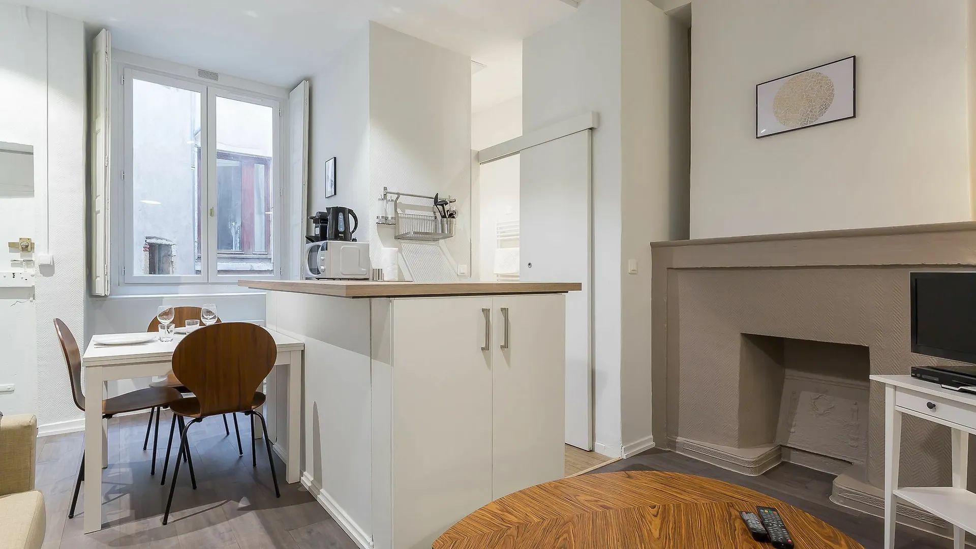 Jusqu A 6 Personnes Au Coeur Du Vieux Lyon Apartman